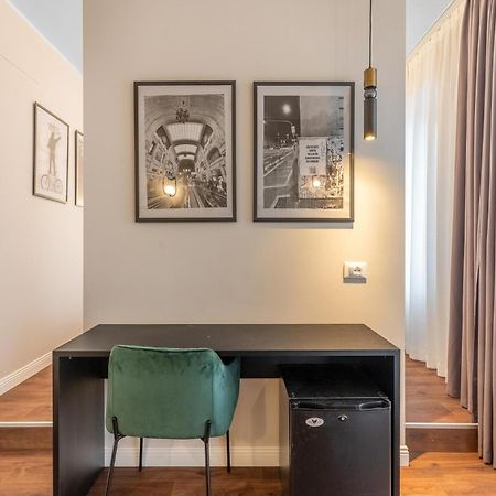 Torriani Suites Foresteria Lombarda Milan Bagian luar foto