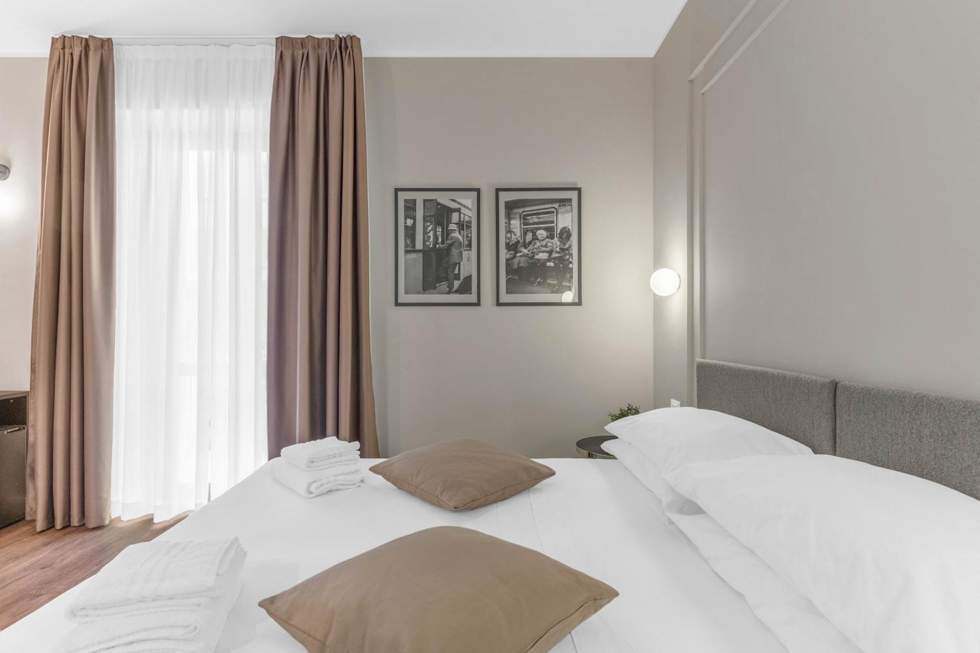 Torriani Suites Foresteria Lombarda Milan Bagian luar foto