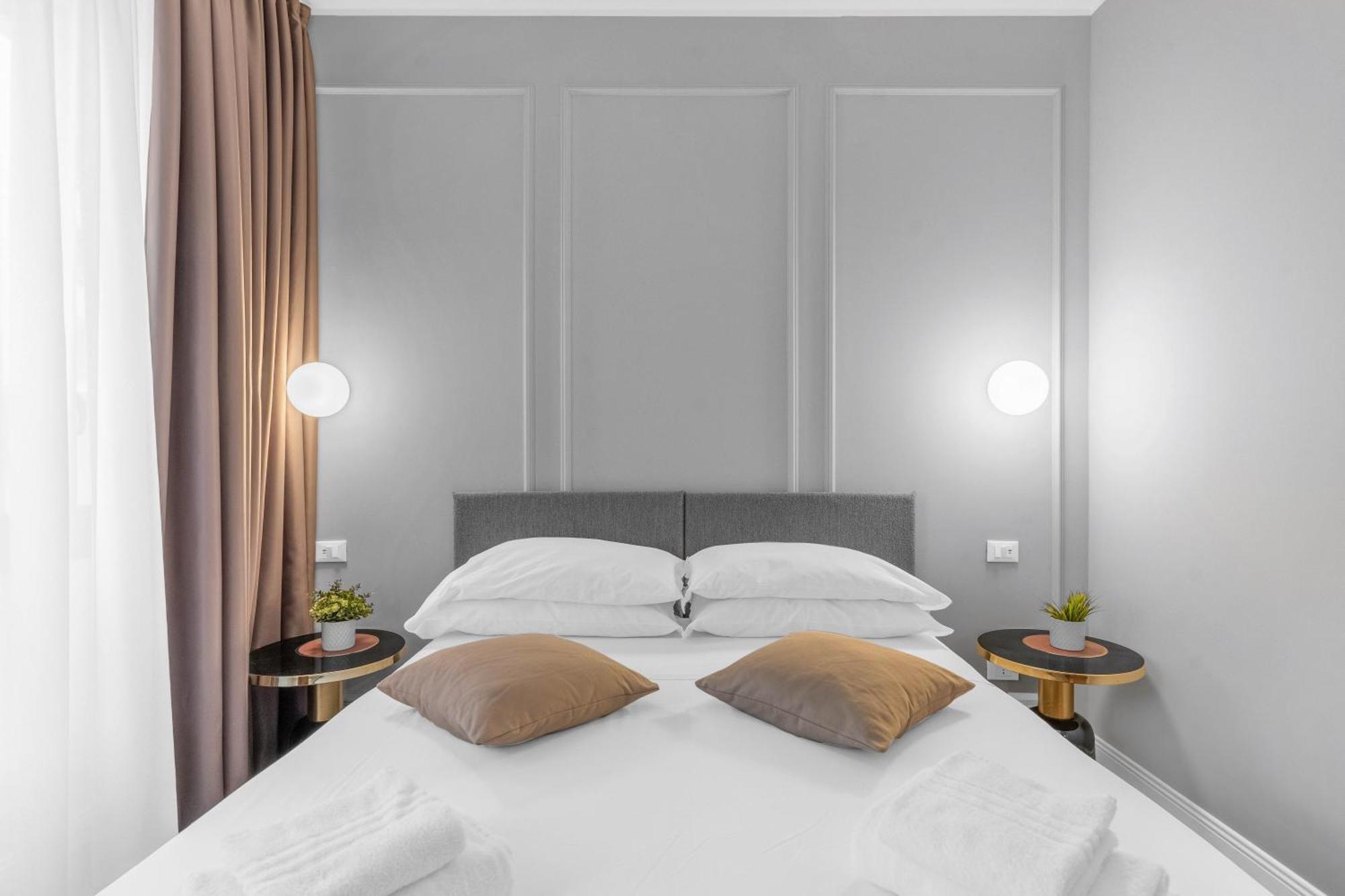 Torriani Suites Foresteria Lombarda Milan Bagian luar foto