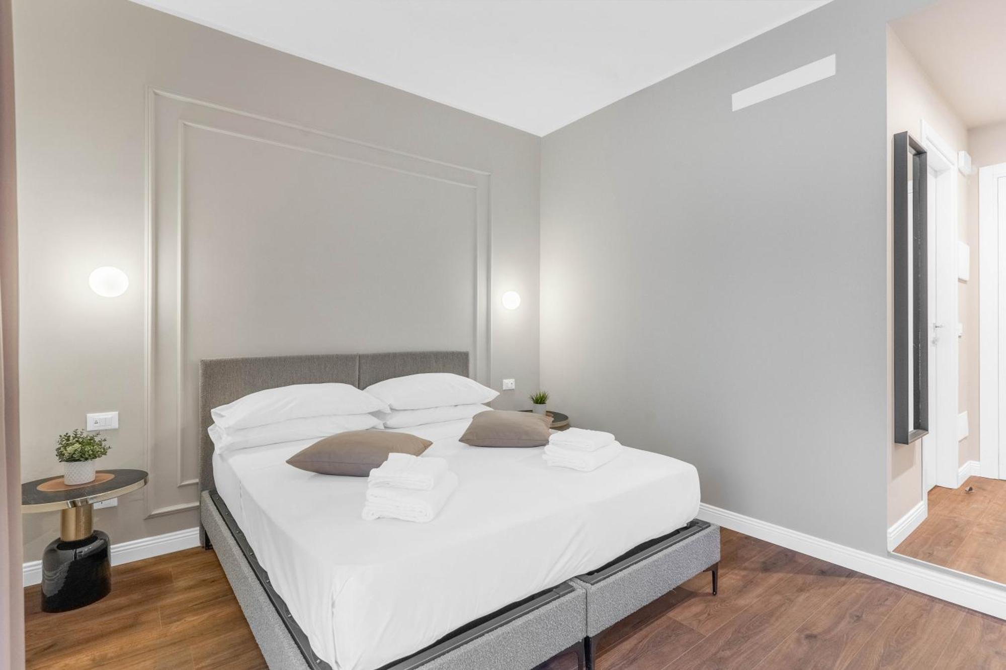Torriani Suites Foresteria Lombarda Milan Bagian luar foto