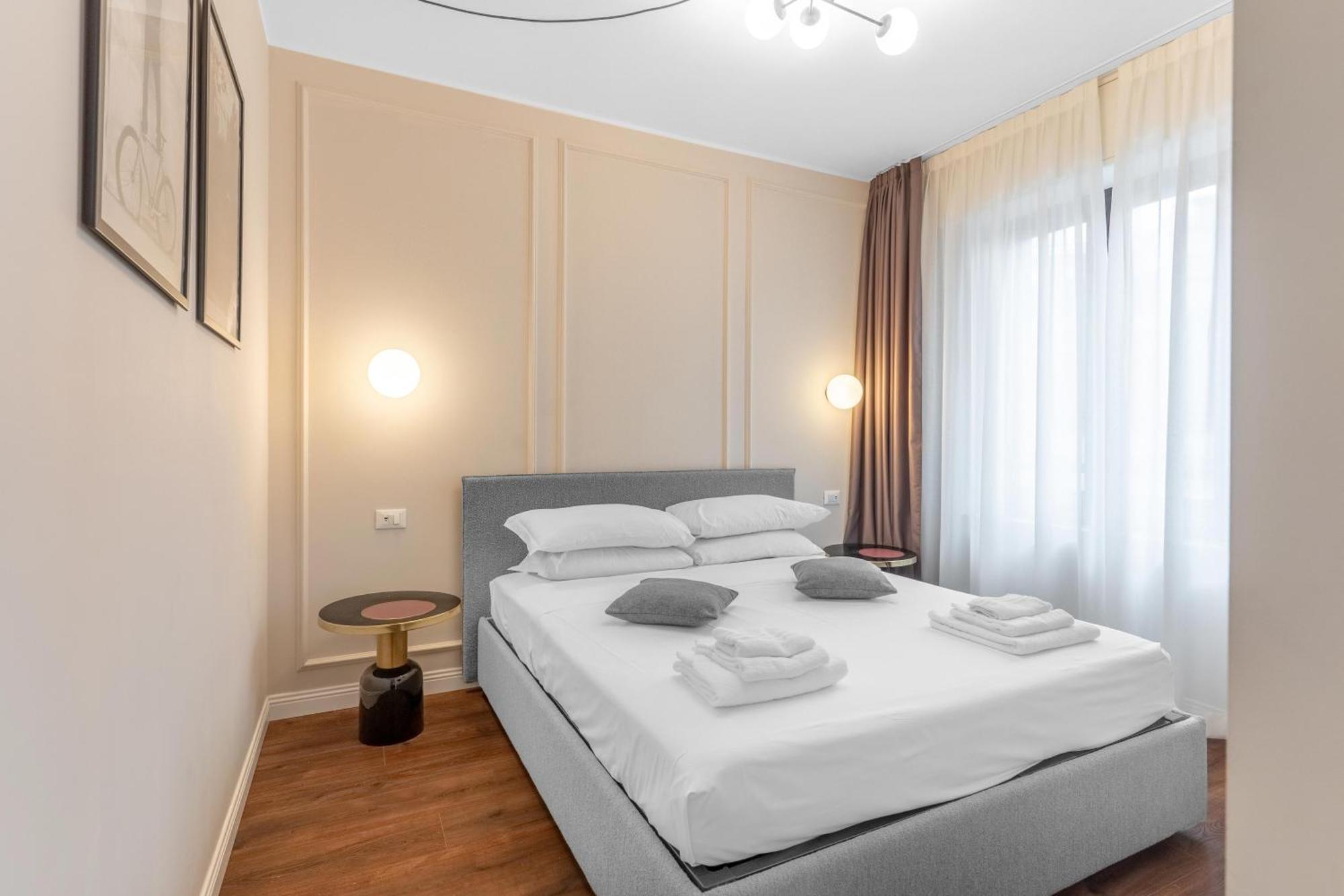 Torriani Suites Foresteria Lombarda Milan Bagian luar foto