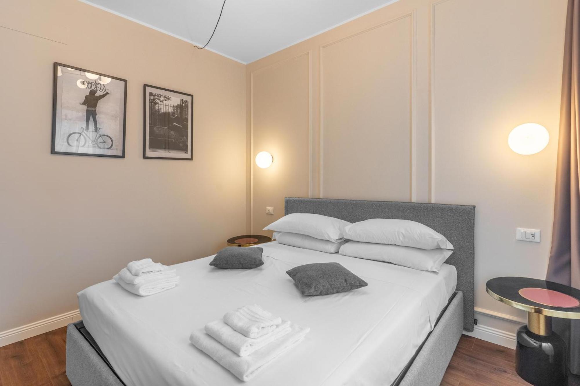 Torriani Suites Foresteria Lombarda Milan Bagian luar foto