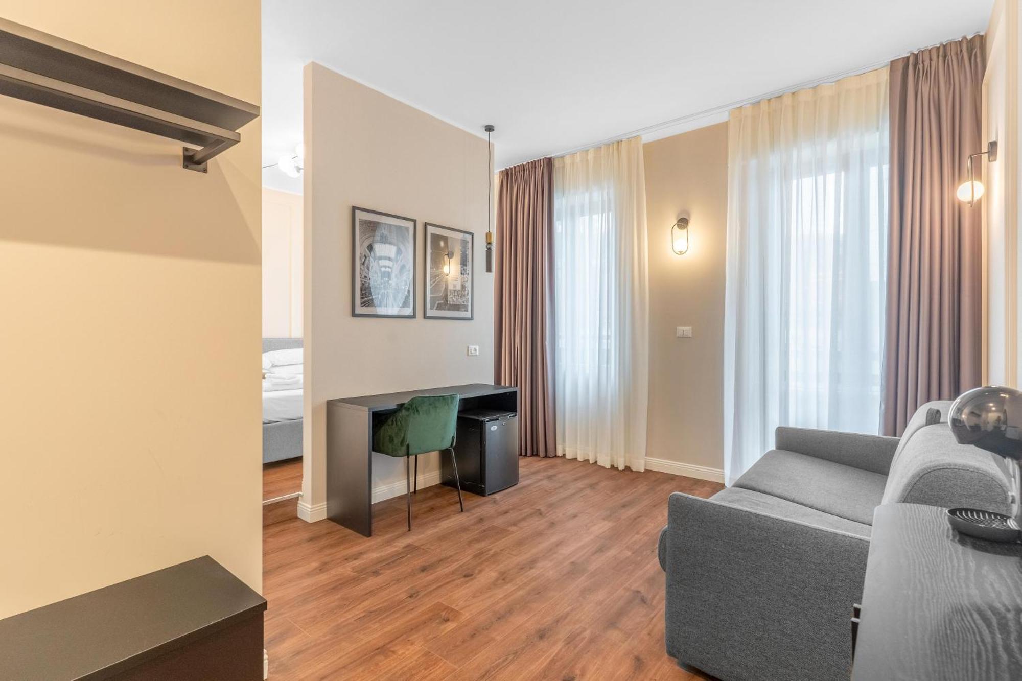 Torriani Suites Foresteria Lombarda Milan Bagian luar foto