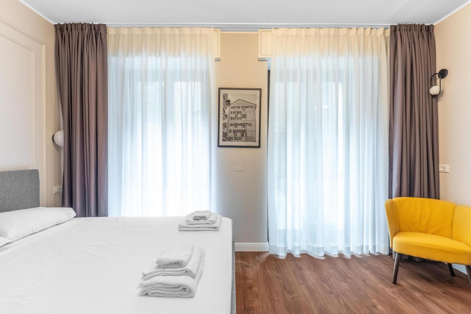 Torriani Suites Foresteria Lombarda Milan Bagian luar foto